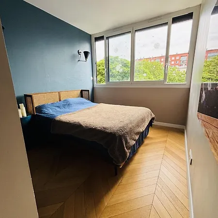 Apartment Apt Buttes Chaumont Vue